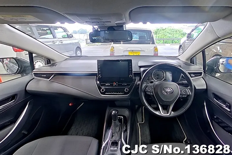 2020 Toyota / Corolla Stock No. 136828
