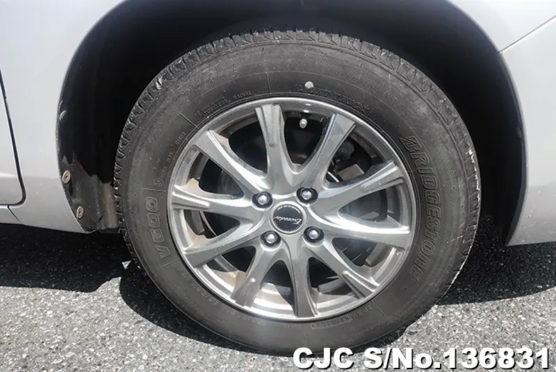 Toyota Probox in Silver for Sale Image 16