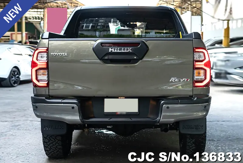 2021 Toyota / Hilux / Revo Rocco Stock No. 136833