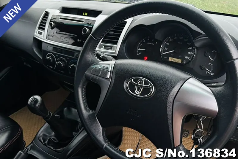 2014 Toyota / Hilux / Vigo Stock No. 136834