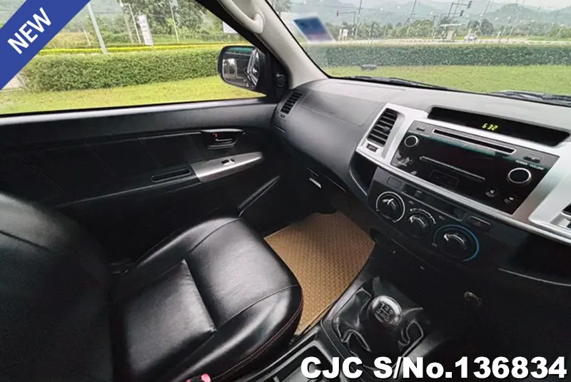 2014 Toyota / Hilux / Vigo Stock No. 136834