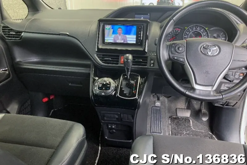 2018 Toyota / Noah Stock No. 136836