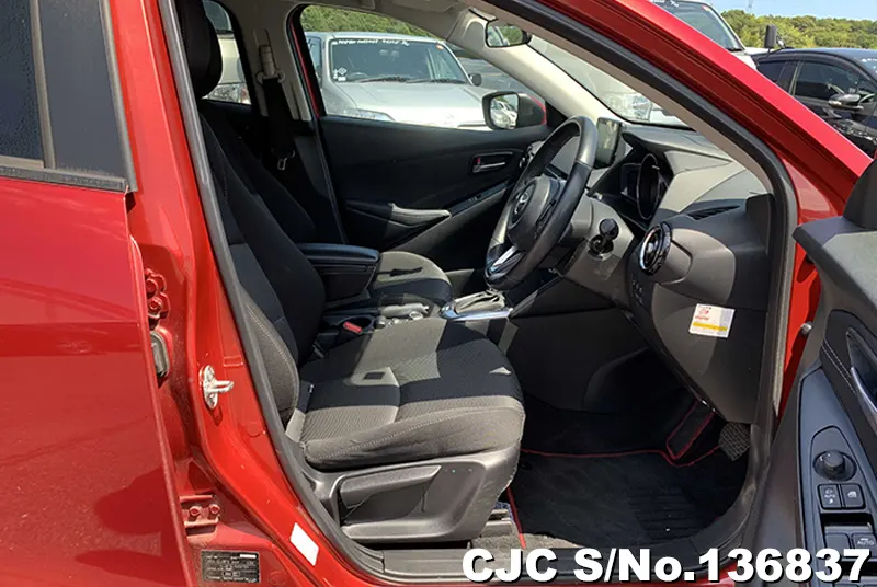 2018 Mazda / Demio Stock No. 136837