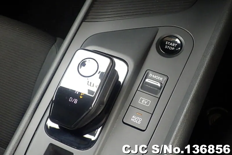 Nissan Note in Pearl for Sale Image 15