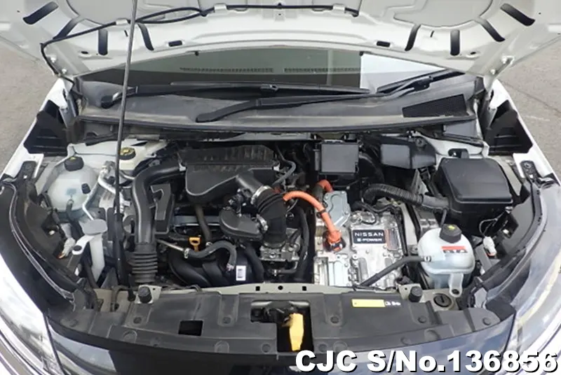 Nissan Note in Pearl for Sale Image 17