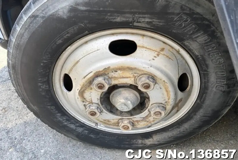 2006 Isuzu / Elf Stock No. 136857