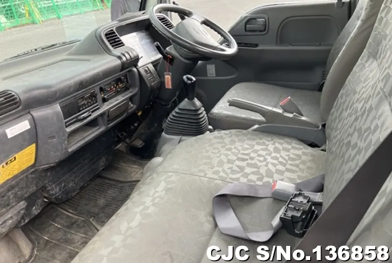 2006 Isuzu / Elf Stock No. 136858