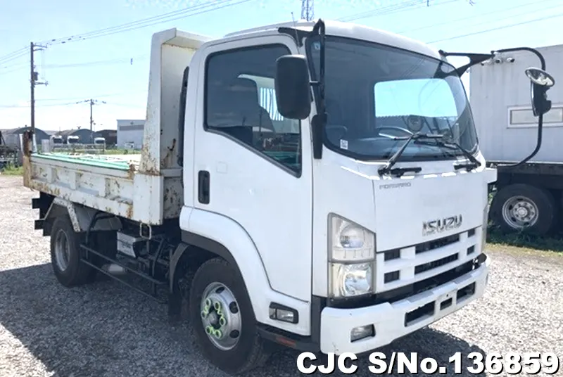 2012 Isuzu / Forward Stock No. 136859