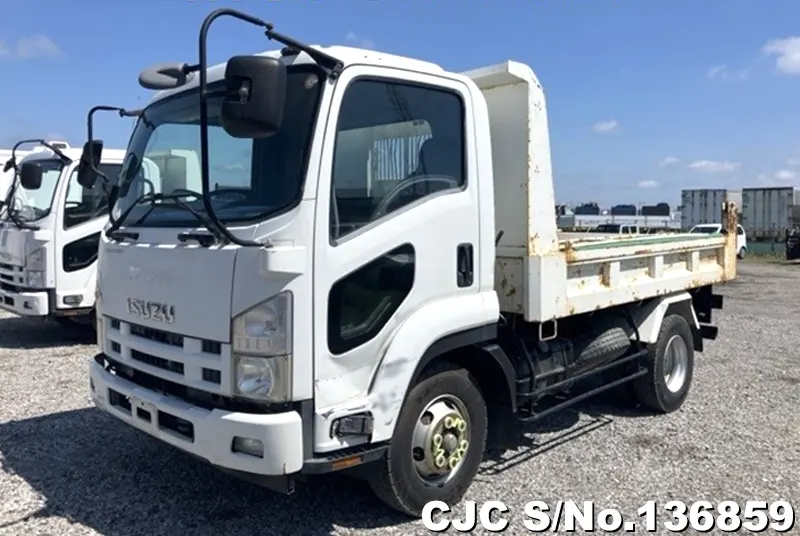 2012 Isuzu / Forward Stock No. 136859