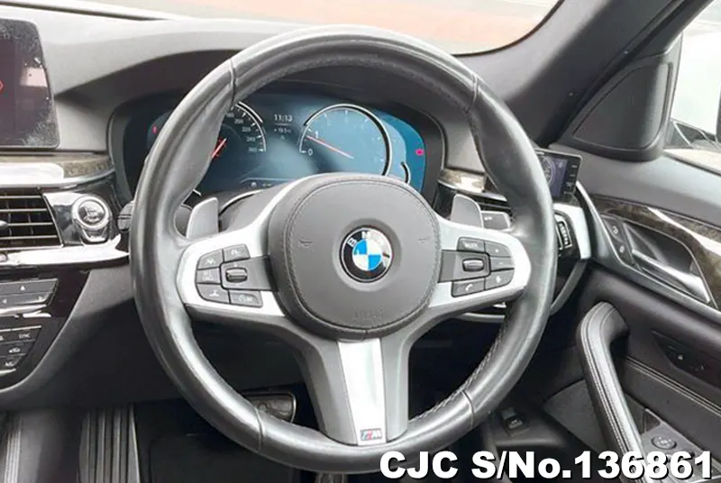 2017 BMW / 5 Series Stock No. 136861