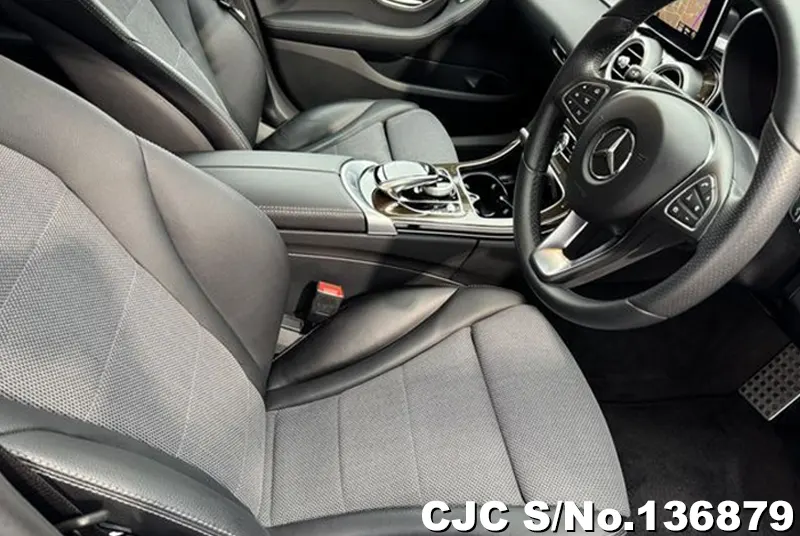 2018 Mercedes Benz / C Class Stock No. 136879