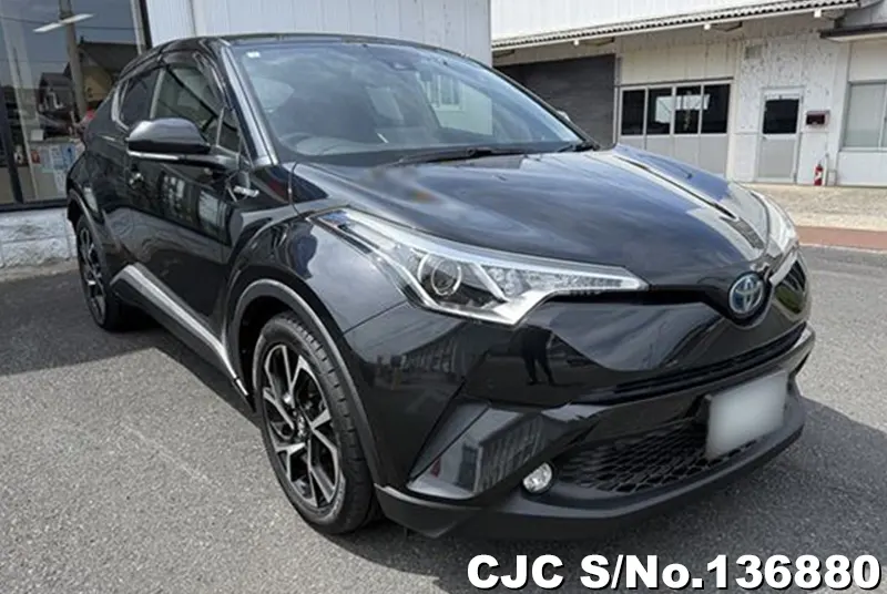 2017 Toyota / C-HR Stock No. 136880