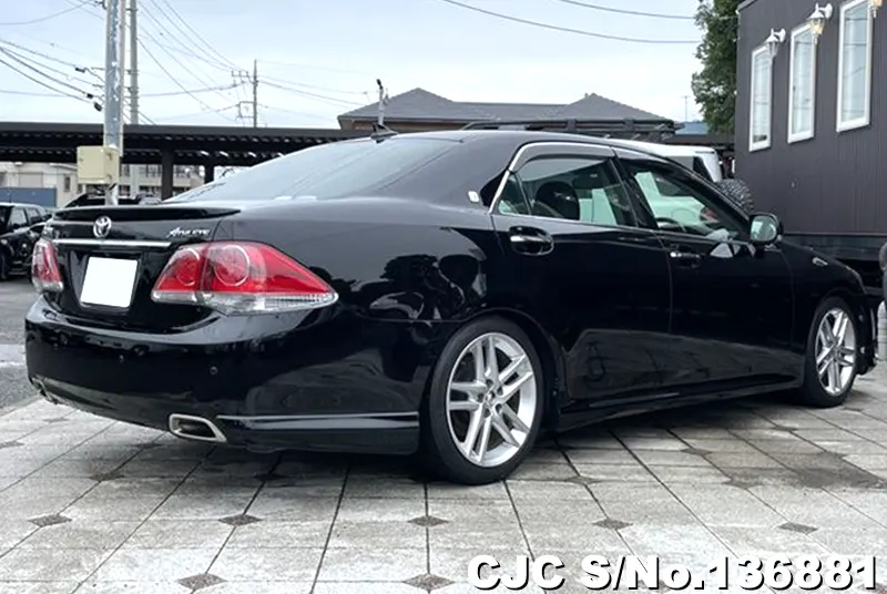 2011 Toyota / Crown Stock No. 136881