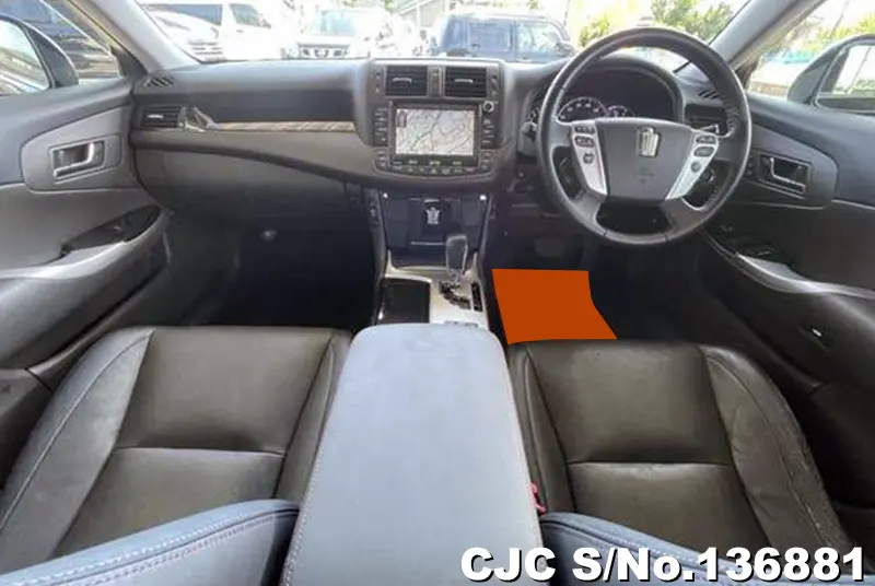 2011 Toyota / Crown Stock No. 136881