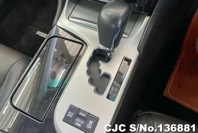 2011 Toyota / Crown Stock No. 136881
