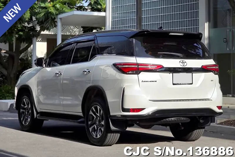 2022 Toyota / Fortuner Stock No. 136886
