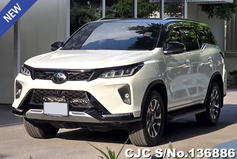 2022 Toyota / Fortuner Stock No. 136886