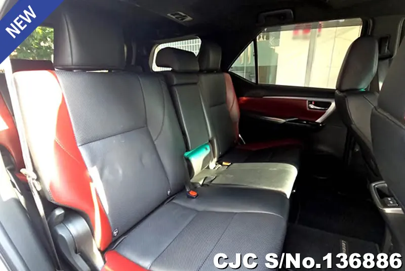 2022 Toyota / Fortuner Stock No. 136886