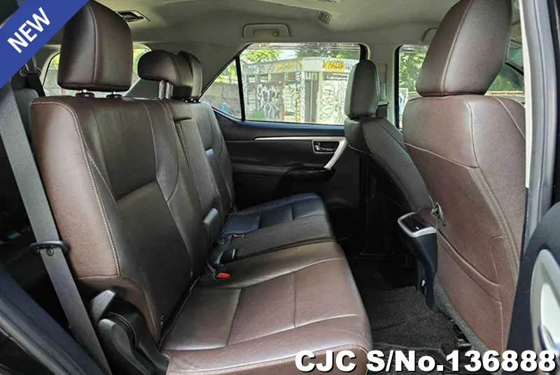 2016 Toyota / Fortuner Stock No. 136888