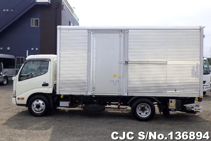 2022 Hino / Dutro Stock No. 136894