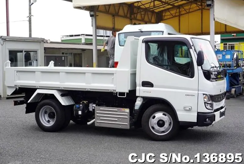 2024 Mitsubishi / Canter Stock No. 136895