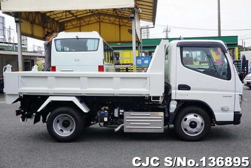 2024 Mitsubishi / Canter Stock No. 136895