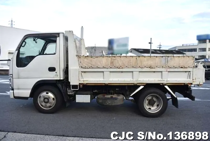 2009 Mazda / Titan Stock No. 136898