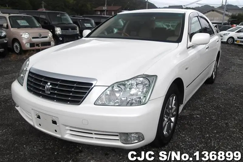 2005 Toyota / Crown Stock No. 136899