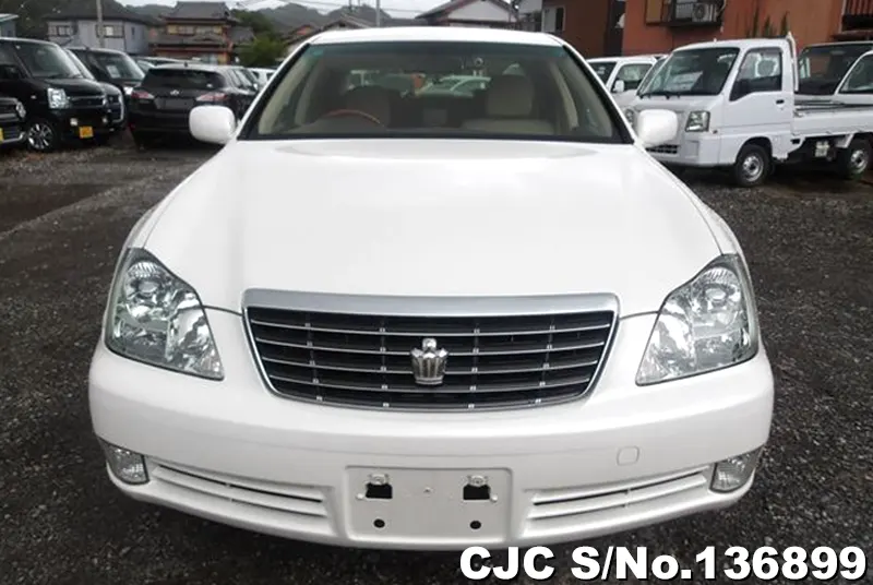 2005 Toyota / Crown Stock No. 136899