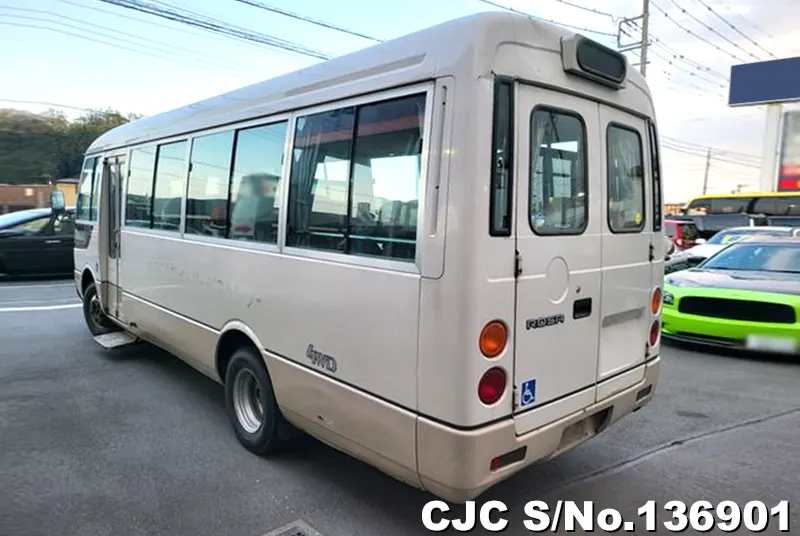2003 Mitsubishi / Rosa Stock No. 136901