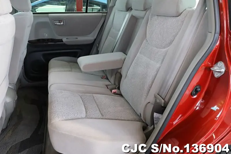 2003 Toyota / Kluger Stock No. 136904