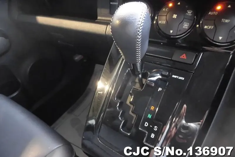 2012 Toyota / Corolla Rumion Stock No. 136907