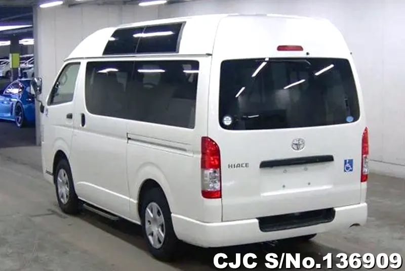 2016 Toyota / Hiace Stock No. 136909