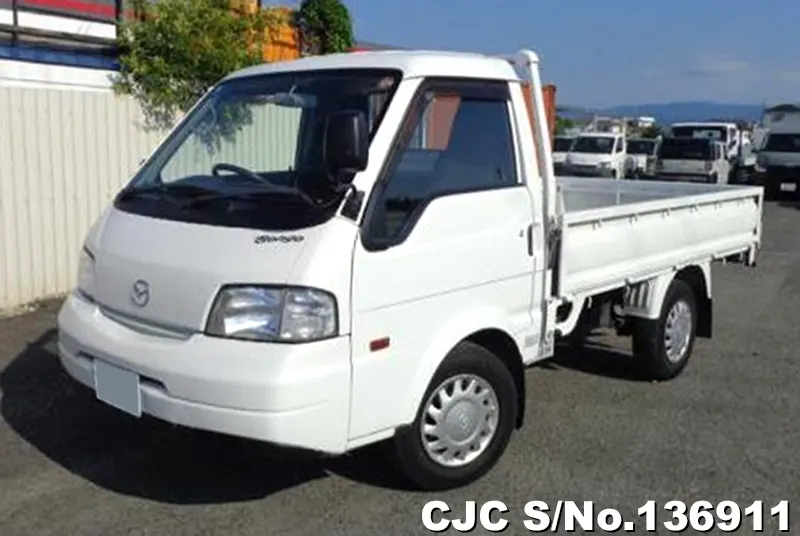 2017 Mazda / Bongo Stock No. 136911