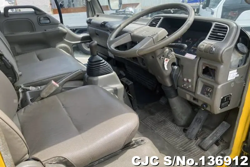 1996 Isuzu / Juston Stock No. 136912
