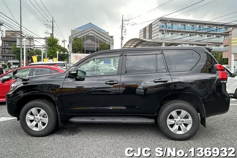 2023 Toyota / Land Cruiser Prado Stock No. 136932