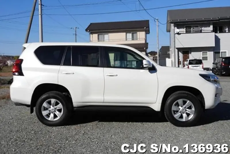 2023 Toyota / Land Cruiser Prado Stock No. 136936