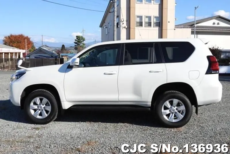 2023 Toyota / Land Cruiser Prado Stock No. 136936