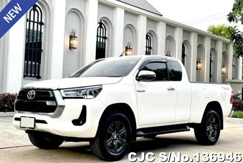 2022 Toyota / Hilux / Revo Stock No. 136946