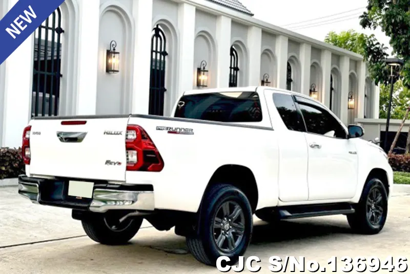 2022 Toyota / Hilux / Revo Stock No. 136946