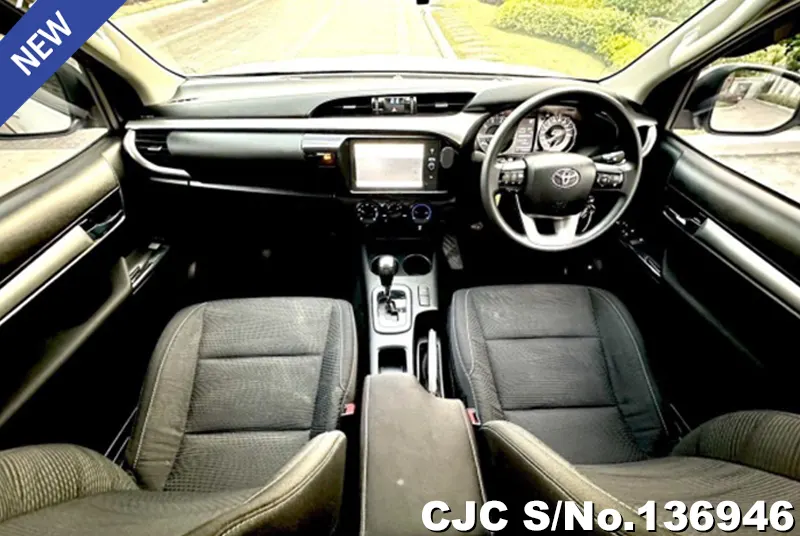 2022 Toyota / Hilux / Revo Stock No. 136946