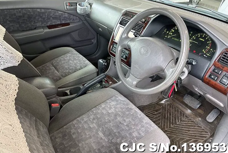 2000 Toyota / Carina Stock No. 136953