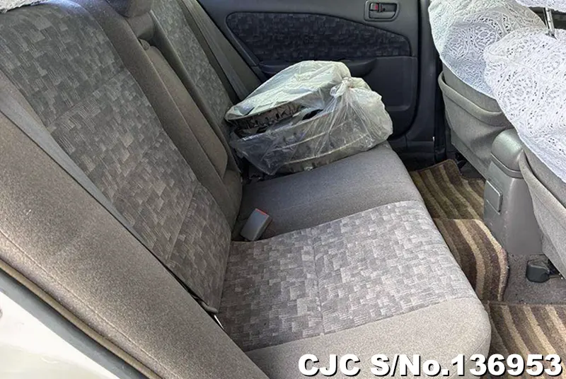 2000 Toyota / Carina Stock No. 136953
