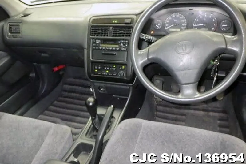 2001 Toyota / Carina Stock No. 136954