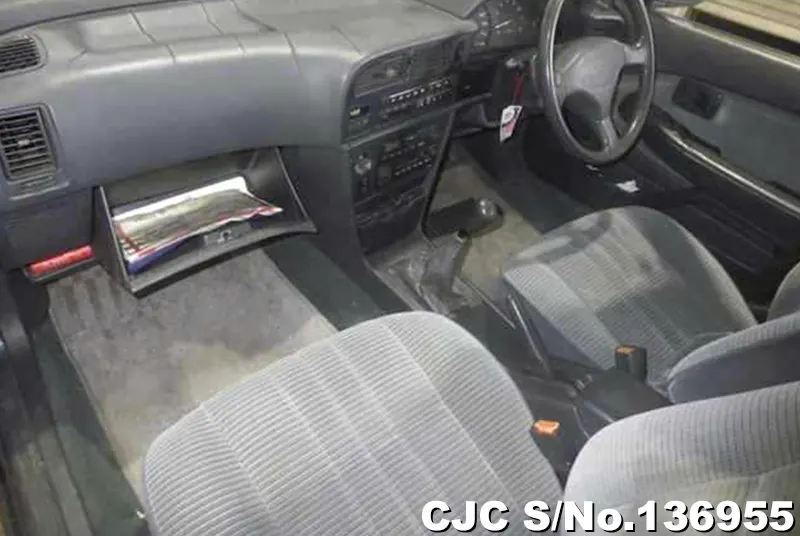 1991 Toyota / Carina Stock No. 136955