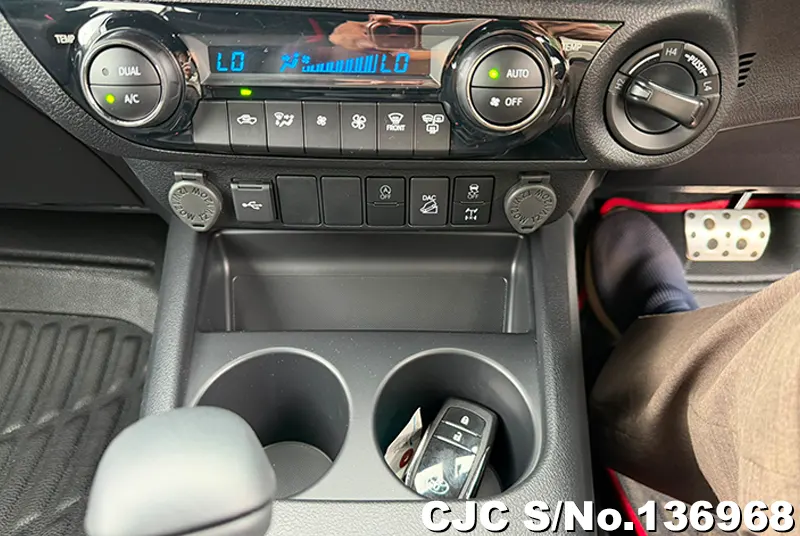 Toyota Hilux in Black for Sale Image 13