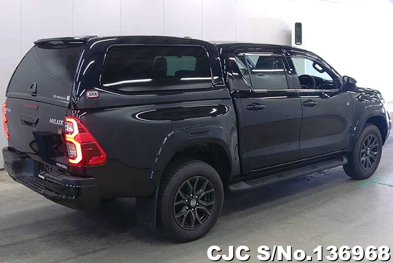 Toyota Hilux in Black for Sale Image 2
