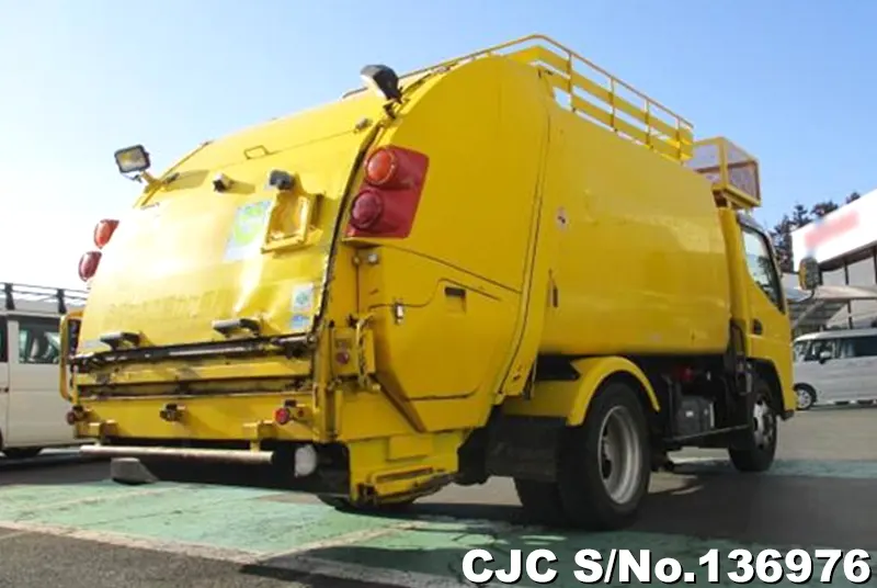 2010 Mitsubishi / Canter Stock No. 136976