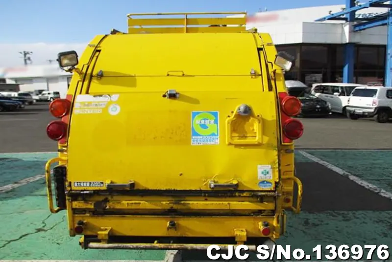2010 Mitsubishi / Canter Stock No. 136976