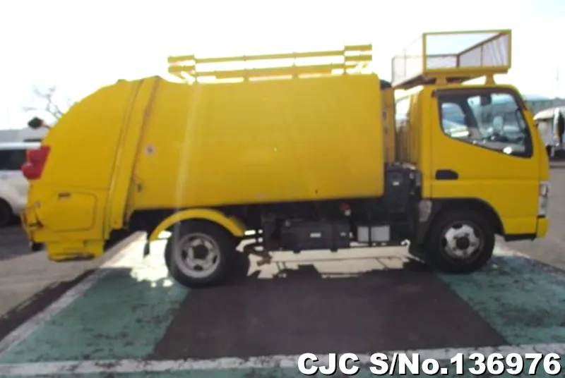 2010 Mitsubishi / Canter Stock No. 136976